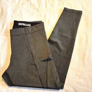 Ivy Park women's size XL dark grey leggings, back waist zippered pocket EUC
